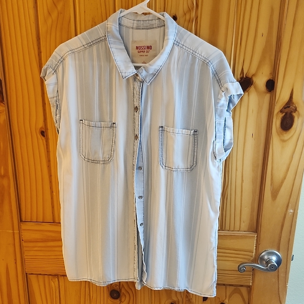 Mossimo Supply Co. Blue Stripe Button Down Shirt